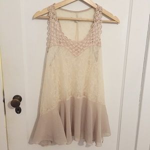 Lacey Cream tank/blouse